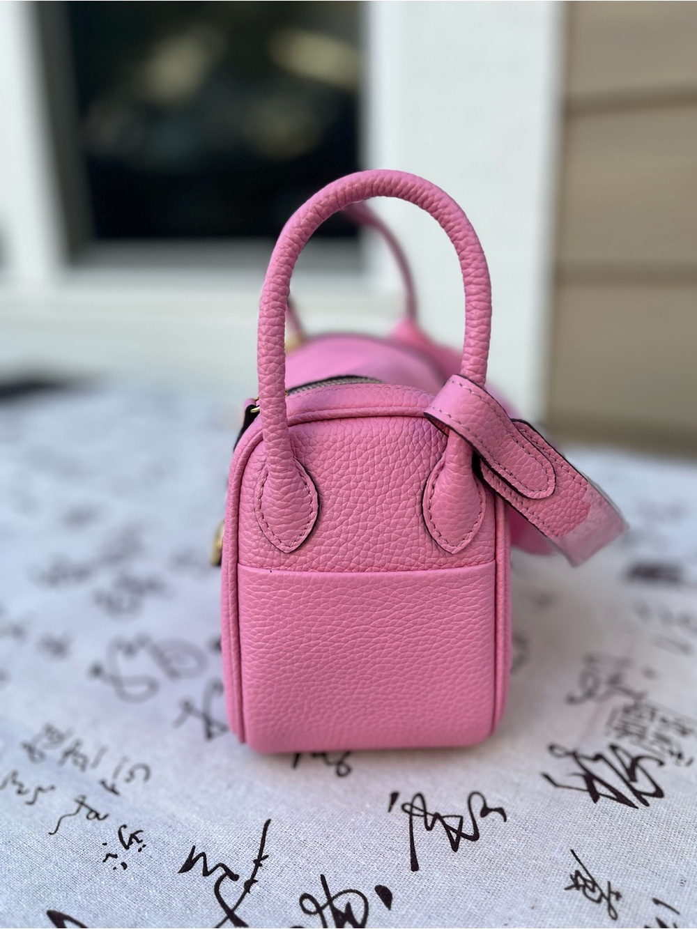 Handmade Pink Genuine Togo Leather Crossbody Handbag 19cm - New - Picture 2 of 12